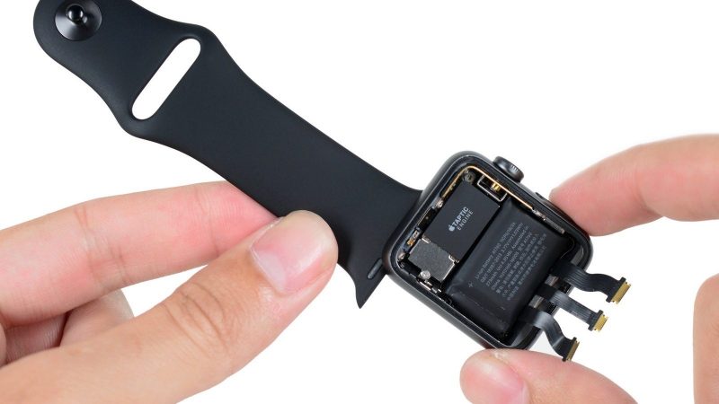 Tìm hiểu chi tiết về Apple Watch Series 1, nên mua bản thép hay nhôm? 10 Apple luôn sử dụng những chất liệu tốt nhất cho sản phẩm của mình